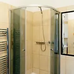 Lovely Vintage Double In Center Daire Bükreş