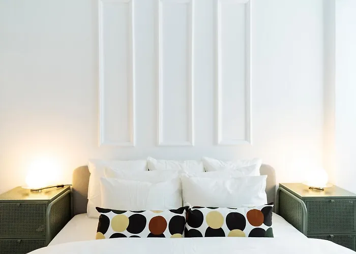 Lovely Vintage Double In Center Bukarest