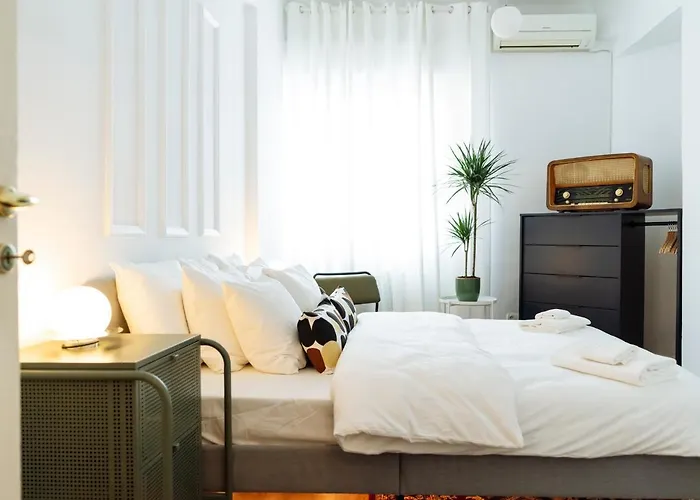 아파트 Lovely Vintage Double In Center