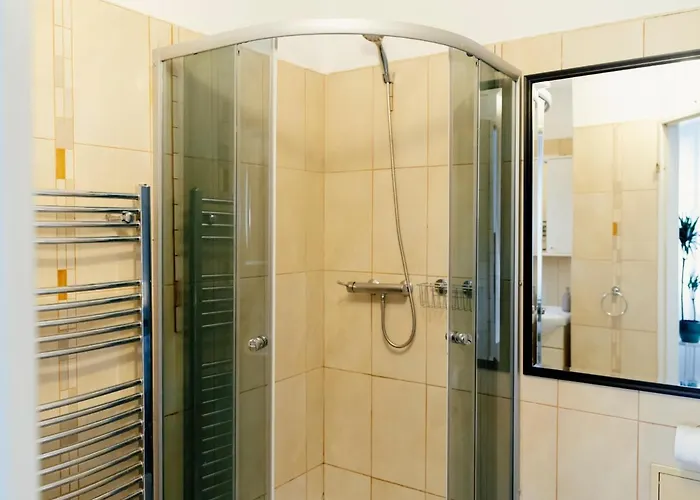 Lovely Vintage Double In Center 아파트 부쿠레슈티