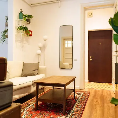 Lovely Vintage Double In Center *